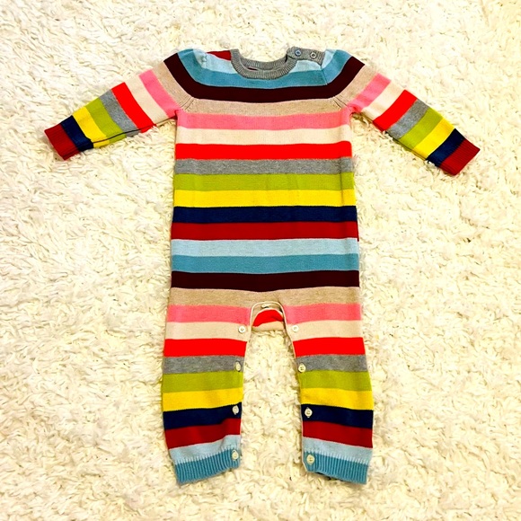 GAP Other - 🌈 Baby Gap Rainbow Striped Onesie